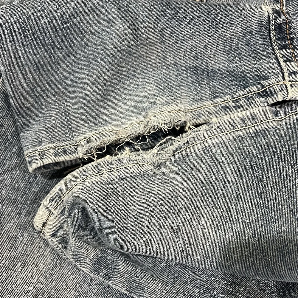 Ariat Jeans Mens 34x31 M5 Slim Boot Leg Denim Rodeo Cowboy Work Pants Thrashed